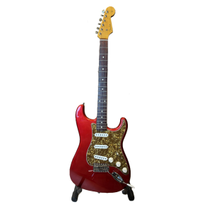 (BRUGT) Fender Stratocaster Made in Japan - Candy Red 1996